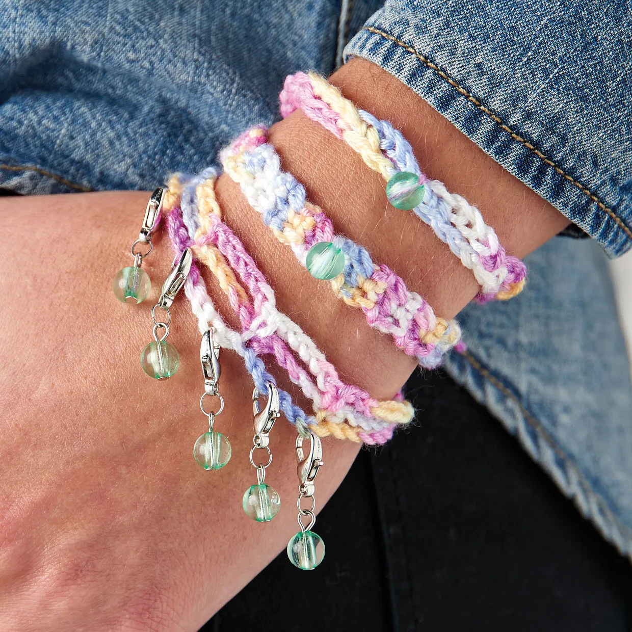Free crochet friendship bracelet patterns